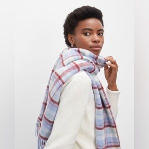 Club Monaco Thisbee plaid wool scarf. Blue Mu. Used, excellent condition.